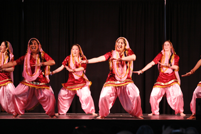 Punjabi Girls Bhangra
