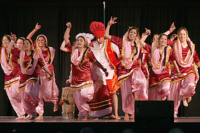 Free Information and News about Folk Dances Of India Bhangra 